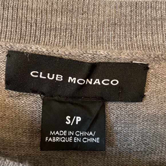 Grey and Black soft Marino wool crew neck sweater from Club Monaco - Picture 3 of 3